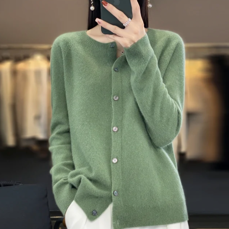 Angelica – Cardigan doux à boutons